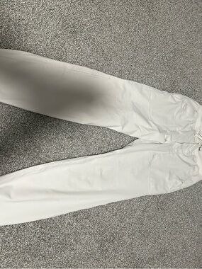 lululemon athletica Off-White/Cream Sweatpants